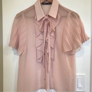 Zara NWOT blush sheer ruffle pleated blouse